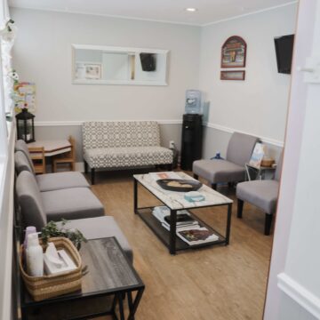 Waiting Room 3- Danbury Smiles